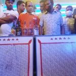 ঢাকায় শ্রমিক লীগ নেতার হোটেল থেকে ক্যাসিনো সরঞ্জাম ও তরুণীসহ আটক ৩১