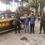 নগরীর ঢুলিপাড়া থেকে ফেন্সিডিল ও বিদেশী মদসহ আটক ২