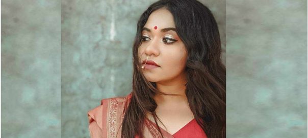 গলায় ফাঁস দিয়ে জাবি ছাত্রীর আত্মহত্যা
