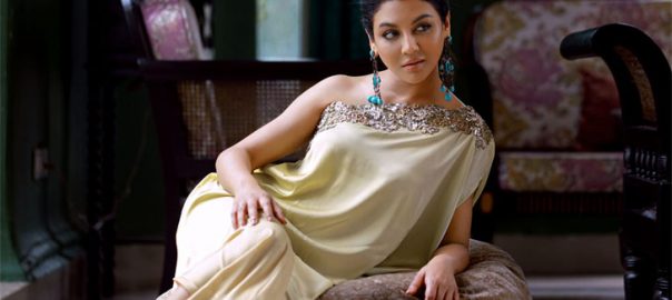 যে দৃশ্যের কারণে সমালোচনায় জয়া আহসান