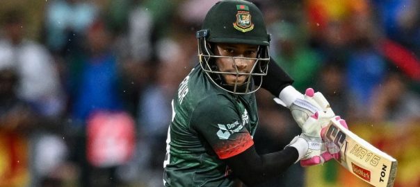দেশে ফিরে আসছেন মুশফিকুর রহিম!
