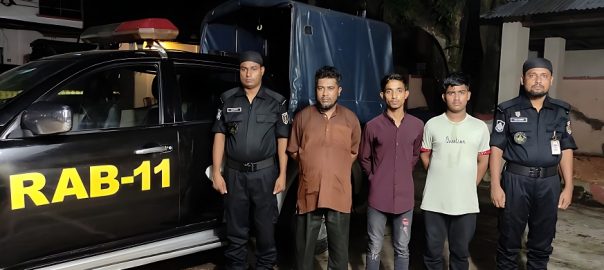 কুমিল্লার চান্দিনায় মানব পাচার চক্রের মূলহোতাসহ গ্রেফতার ৩