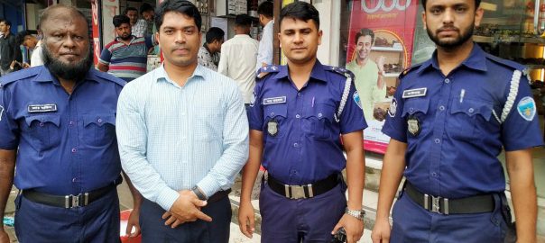 চাঁদপুরের হাজীগঞ্জে ২ প্রতিষ্ঠানকে ১৩ হাজার টাকা জরিমানা