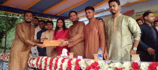 কমিটি প্রদানের লক্ষ্যে কুবিতে আয়োজিত হলো ছাত্রলীগের কর্মীসভা