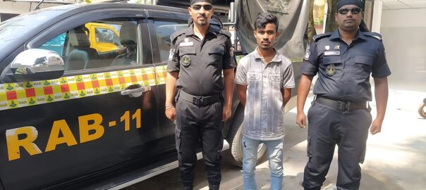 কুমিল্লায় পৃথক অভিযানে মাদকদ্রব্যসহ আটক ২