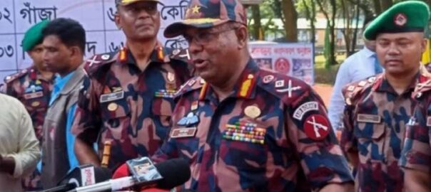 নির্বাচন নিয়ে বিজিবি সর্তক: কুমিল্লায় বিজিবির মহাপরিচালক