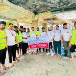 মানবতার ফেরিওয়ালা বন্ধু ফোরামের উদ্যোগে বুড়িচংয়ে বন্যাদুর্গতদের মাঝে খাবার বিতরণ