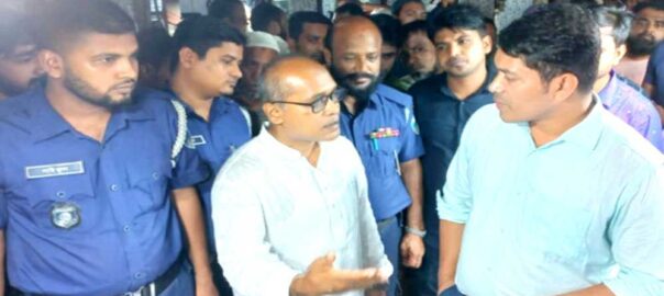 চাঁদপুরে ইলিশের দাম বৃদ্ধিতে