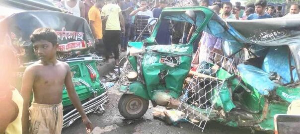 চৌদ্দগ্রামে সড়ক দুর্ঘটনায়
