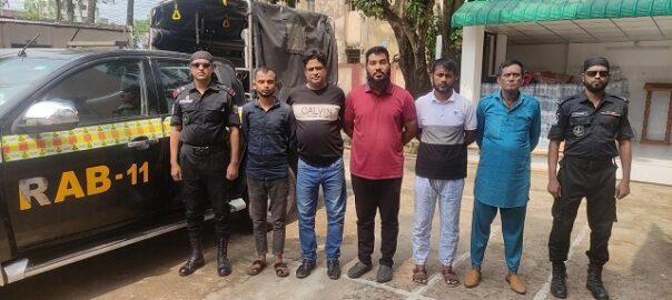দাউদকান্দিতে ১০২