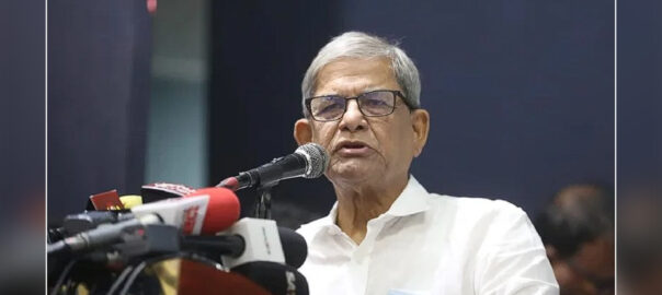 দেশে ফ্যাসিবাদের সূচনা করেন