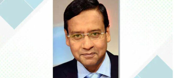 খাদের কিনারে রাজনীতি
