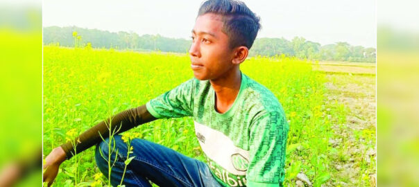 কুমিল্লায় নামাজ পড়তে বের হয়ে
