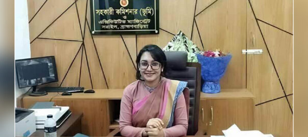 শেখ মুজিবুরকে স্বাধীনতার ঘোষক দাবি করে ফেসবুকে পোস্ট