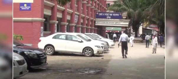 কুমিল্লায় বকশিসের টাকা ভাগাভাগি নিয়ে সহকর্মীকে হত্যা