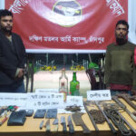 চাঁদপুরে যৌথ বাহিনীর অভিযান, দেশীয় অস্ত্র ও মাদকসহ ৪ জন আটক