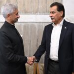 ঢাকায় ভারতের পররাষ্ট্রমন্ত্রীর সঙ্গে সাক্ষাৎ— ভেতরে কী হয়েছিল জানালেন পাকিস্তানের স্পিকার