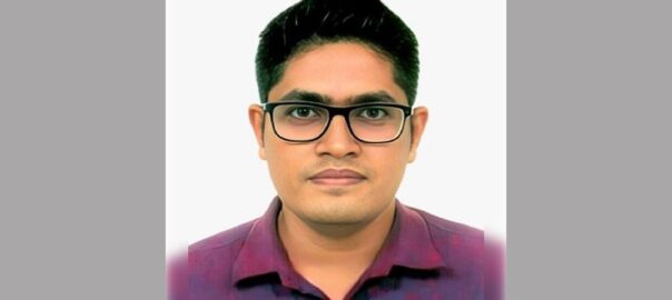 কুমিল্লা বিশ্ববিদ্যালয়ের শিক্ষককে অপহরণ করে টাকা লুট