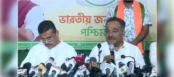 যশোর ও খুলনা দখল করতে চান কলকাতার বিজেপি নেতা