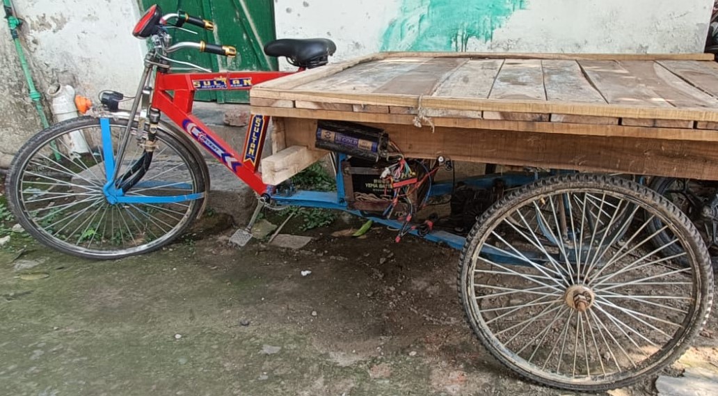 কুমিল্লায় ২৬ কেজি গাঁজাসহ ২ মাদক কারবারি আটক
