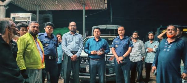 পর্যাপ্ত তেল মজুত থাকার পরও সরবরাহ না করায় লালমাই ফিলিং স্টেশনকে জরিমানা