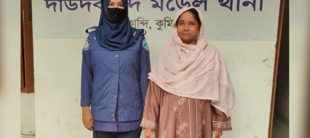 দাউদকান্দিতে ইয়াবাসহ রোহিঙ্গা নারী আটক