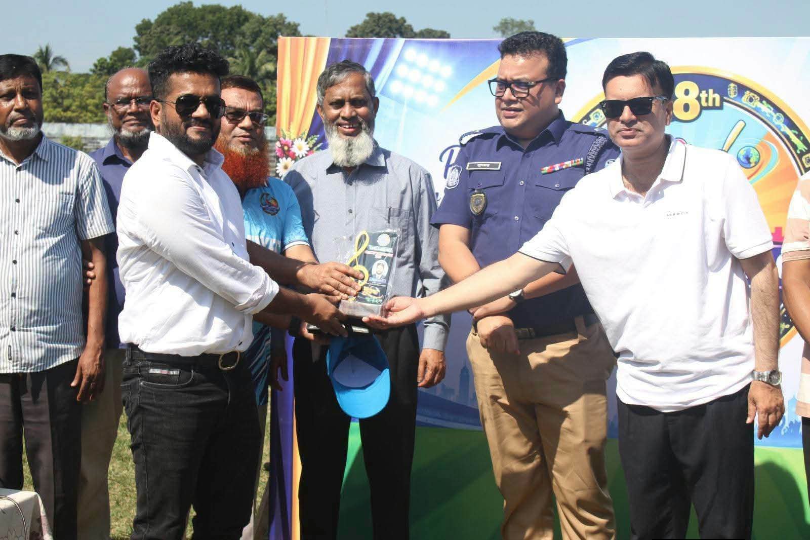 ১৮-তম মিডিয়া ক্রিকেট টুর্নামেন্টে মিডিয়া সিক্সার্সকে হারিয়ে ফাইনালে নিউজ নিঞ্জাস
